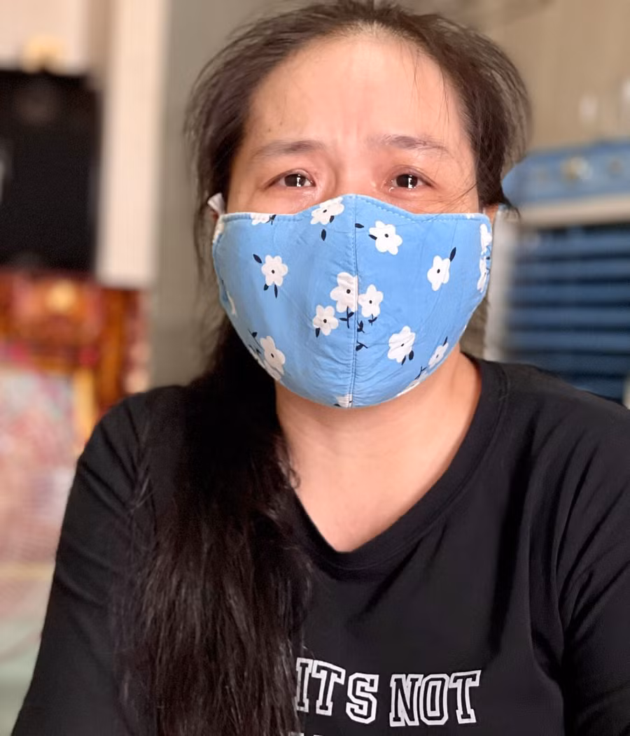 Bà Nguyên lo lắng khi người trụ cột gia đình đột ngột ra đi