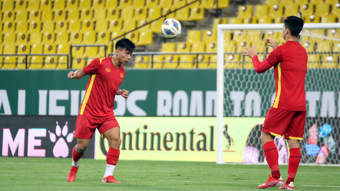 Đội tuyển Việt Nam sẵn sàng đối đầu với Ả Rập Saudi vào rạng sáng 3-9 Đội tuyển Việt Nam sẵn sàng đối đầu với Ả Rập Saudi vào rạng sáng 3-9