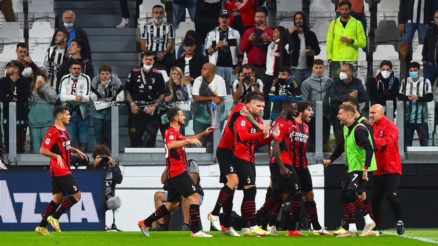 Bàn thắng vào lưới Juventus cũng là màn khai hỏa Serie A năm nay của Ante Rebic. Ảnh: Reuters