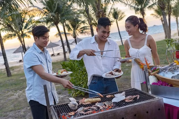 Cùng hy vọng vào ngày vui sớm trở lại với du lịch Việt. Ảnh: CTV/Vietnam+