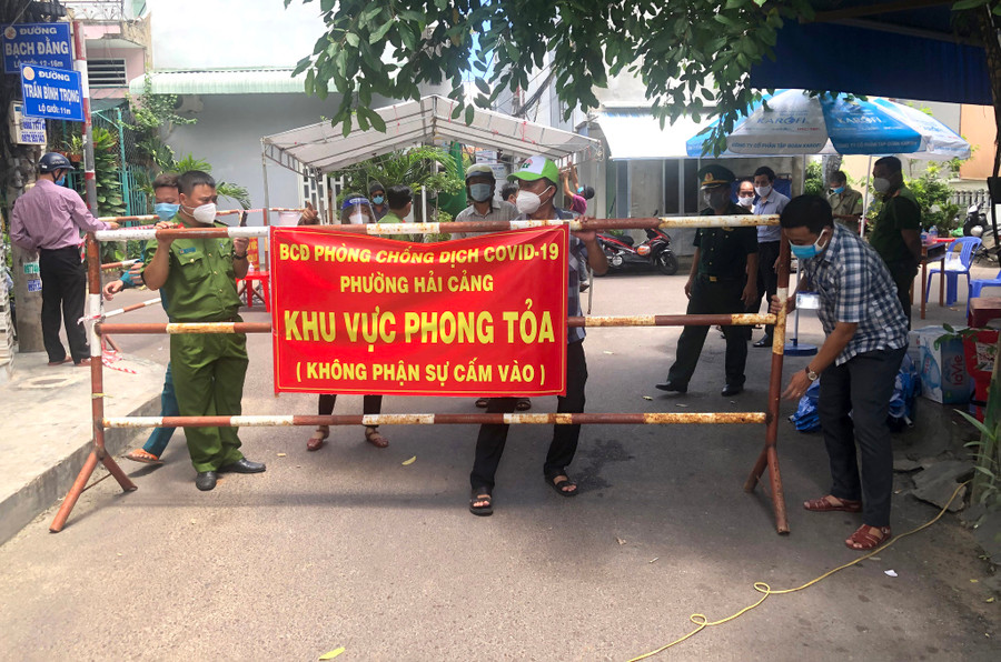  P.Hải Cảng (TP.Quy Nhơn) thực hiện giãn cách xã hội theo Chỉ thị 16 của Thủ tướng Chính phủ 7 ngày, từ ngày 18.9. Ảnh: Bảo Thoa 