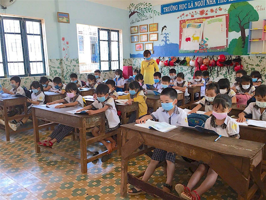 Các cơ sở giáo dục ở vùng bình thường mới (vùng xanh) có thể tổ chức dạy và học trực tiếp. Ảnh: Mộc Trà