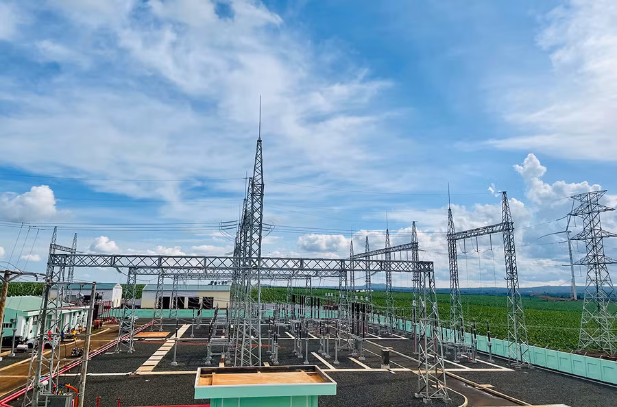 Trạm biến áp 220kV tại Dự án điện gió Ia Pết-Đak Đoa 1. Ảnh: Vũ Thảo
