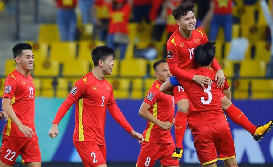 Quang Hải ghi bàn mở tỉ số. Ảnh: Trung Thu