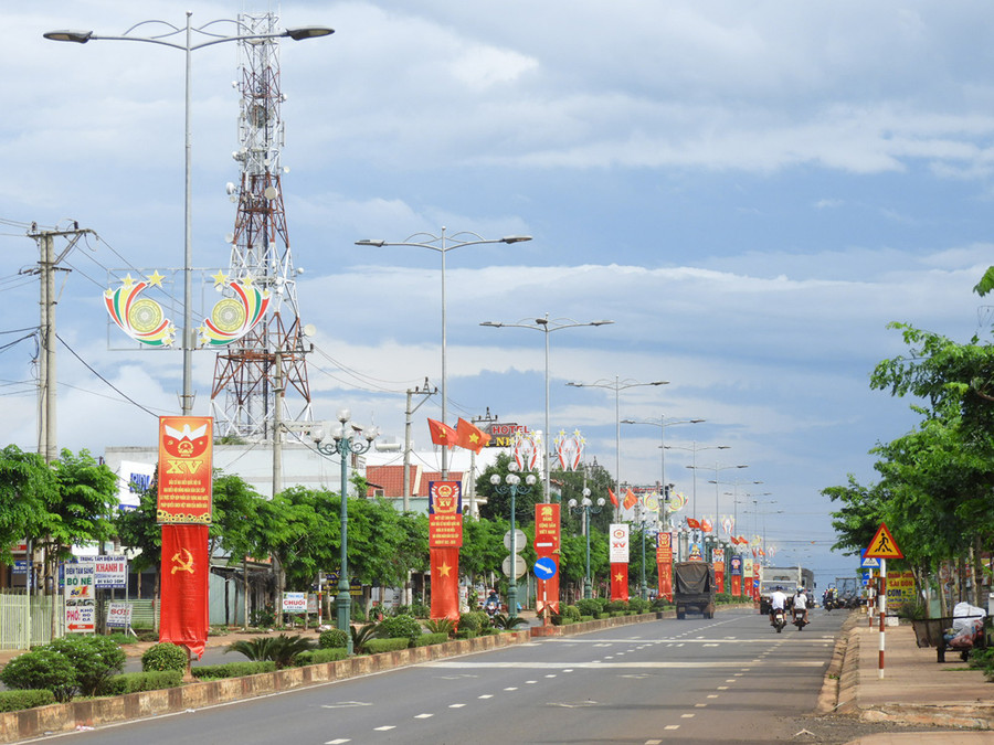  Thị trấn Nhơn Hòa (huyện Chư Pưh) ngày càng khang trang, sạch đẹp. Ảnh: Thanh Nhật