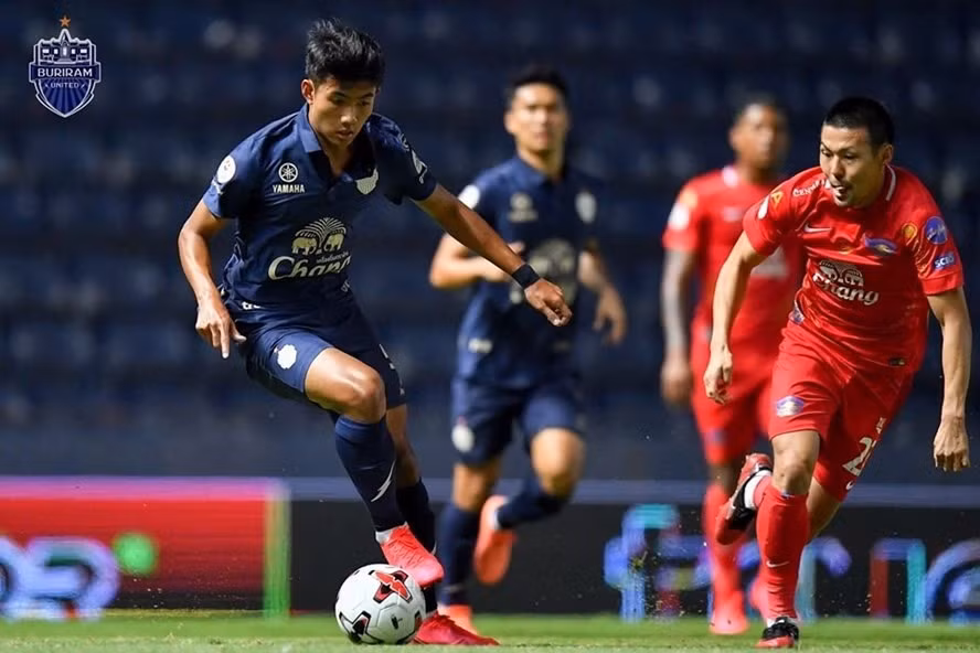  Thai League 2021 và nhiều giải quốc nội tại Đông Nam Á vẫn đang diễn ra. Ảnh: Buriram FC