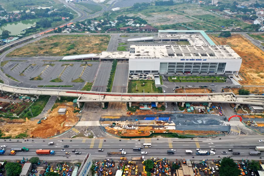 Nhiều công trình trọng điểm giao thông tại TP.HCM đang tăng tốc về đích. Ảnh: Độc Lập