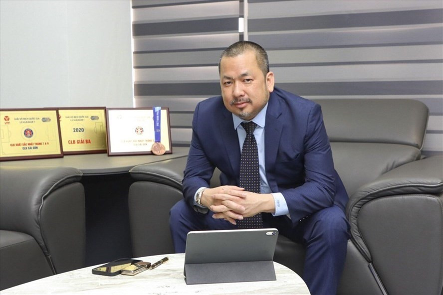 Chủ tịch câu lạc bộ Sài Gòn - ông Trần Hòa Bình nhấn mạnh việc hợp tác chiến lược giữa đội bóng với các đối tác Nhật Bản đã được nâng lên một tầm cao mới. Ảnh: NVCC.