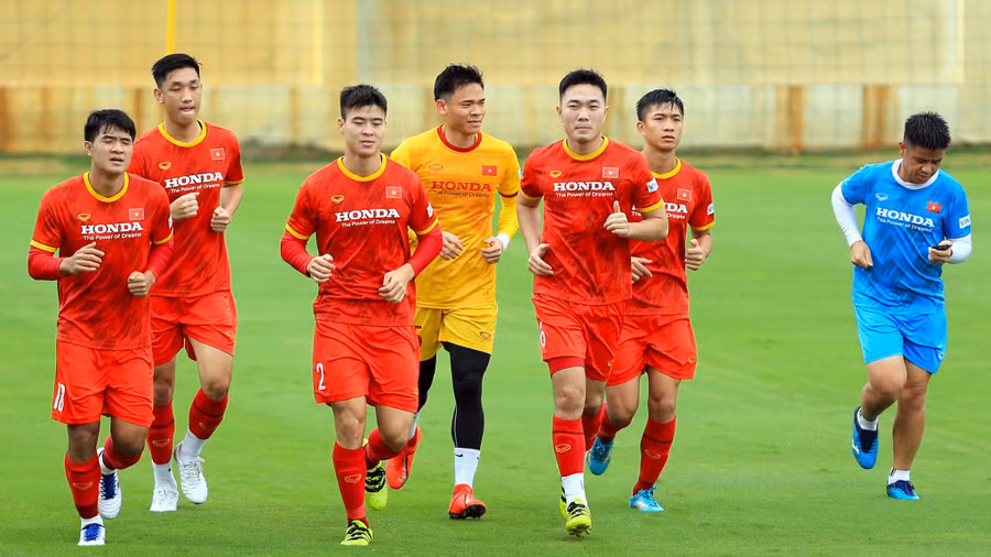 Nguyên Mạnh đang tận hưởng cảm giác trở lại tuyển Việt Nam. Ảnh: VFF