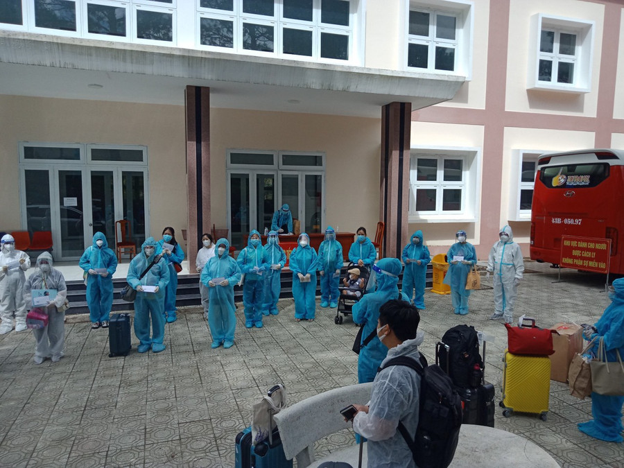 Hàng trăm thai phụ được tỉnh Lâm Đồng đón về đầu tháng 9.2021. Ảnh: Lâm Viên