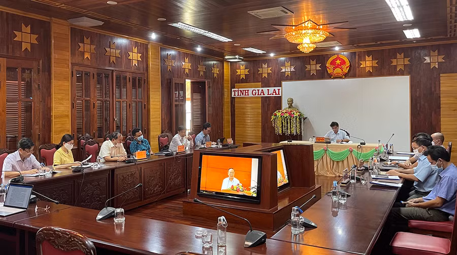  Quang cảnh Hội nghị trực tuyến tổng kết Chương trình quốc gia khống chế và tiến tới loại trừ bệnh dại. Ảnh: Vũ Thảo