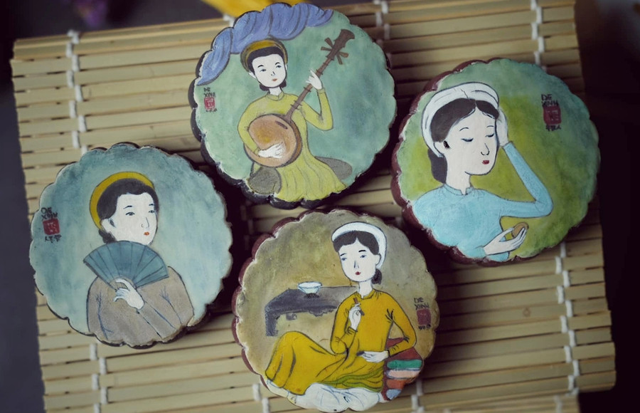 Tranh vẽ trên bánh rất phong phú, từ tranh dân gian đến tranh của các họa sĩ nổi tiếng. Tranh vẽ trên bánh rất phong phú, từ tranh dân gian đến tranh của các họa sĩ nổi tiếng.