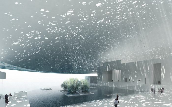 Bảo tàng Louvre Abu Dhabi nằm trên đảo Saadiyat và xung quanh là biển được mở cửa vào tháng 11 năm 2017