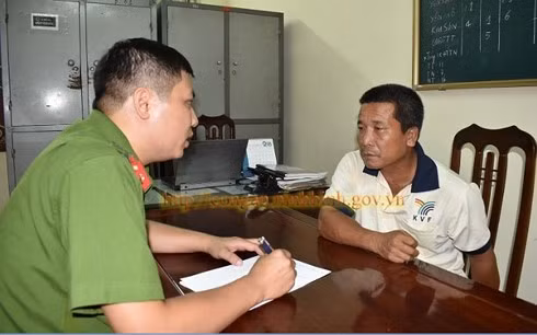 Đối tượng Đức tại cơ quan điều tra.