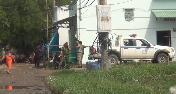 Công an phong tỏa hiện trường.