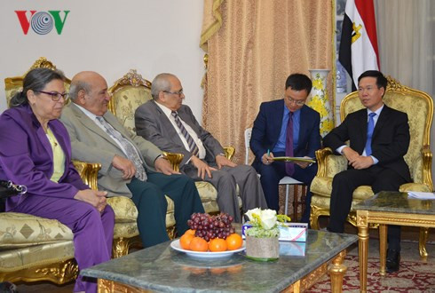 Ông Võ Văn Thưởng gặp gỡ lãnh đạo Đảng Cộng sản Ai Cập và Đảng Xã hội chủ nghĩa Ai Cập.