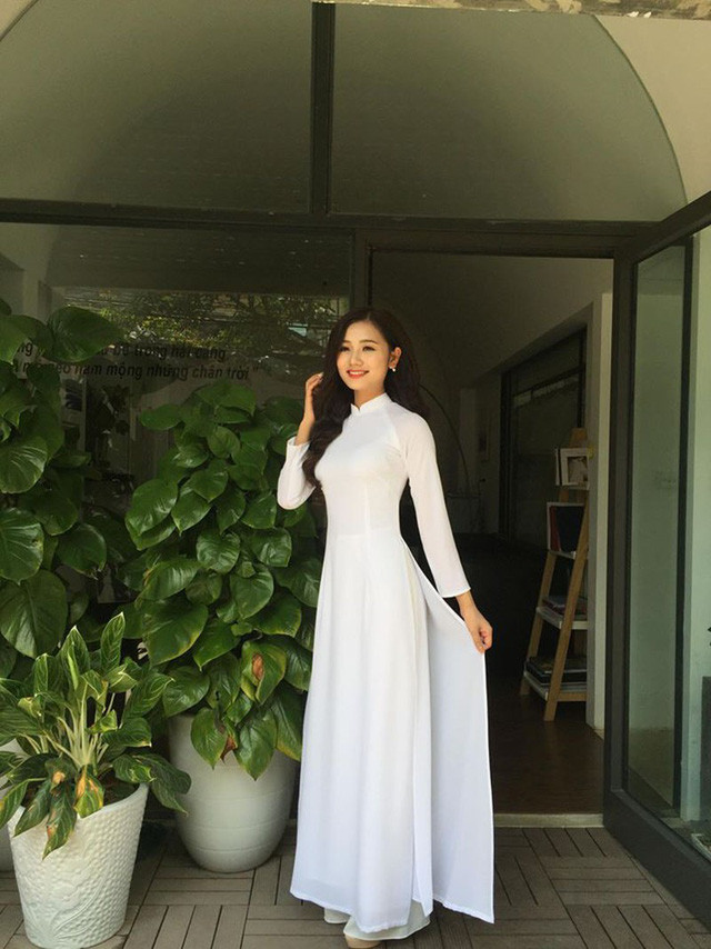 Khi được hỏi đến dự định tham gia các cuộc thi sắc đẹp trong thời gian tới, Nguyễn Lý khiêm tốn chia sẻ: “Thanh xuân này với mình như vậy là rực rỡ lắm rồi, hiện tại mình muốn tập trung vào phát triển bản thân, nâng cao kiến thức và làm tốt những công việc trước mắt”.