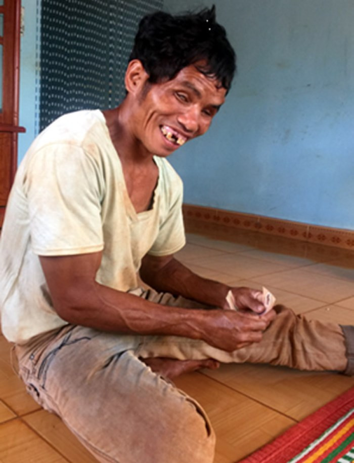 Gix tươi cười kể về chuyện của mình.