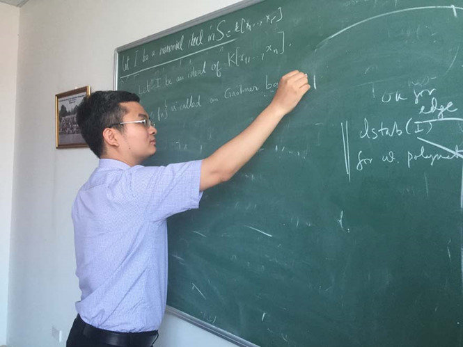 GS Phạm Hoàng Hiệp