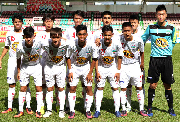 Đội hình U17 HA.GL năm 2017. Ảnh: Minh Vỹ