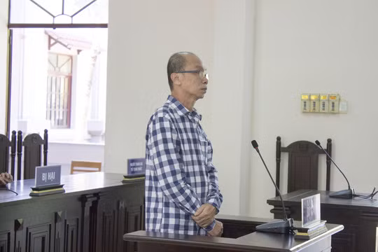 Hùng chịu mức án 18 năm tù về 2 tội danh