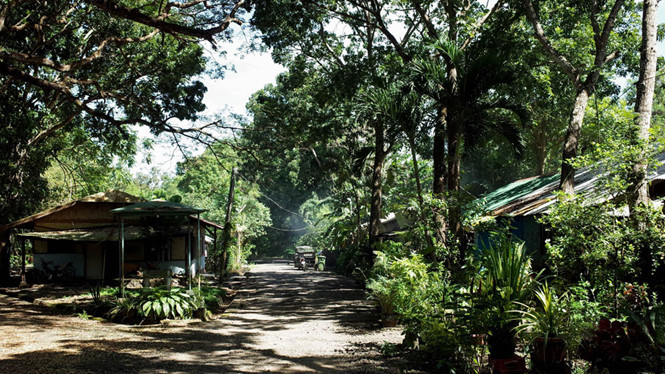 Những ngôi nhà trong làng Việt Ville