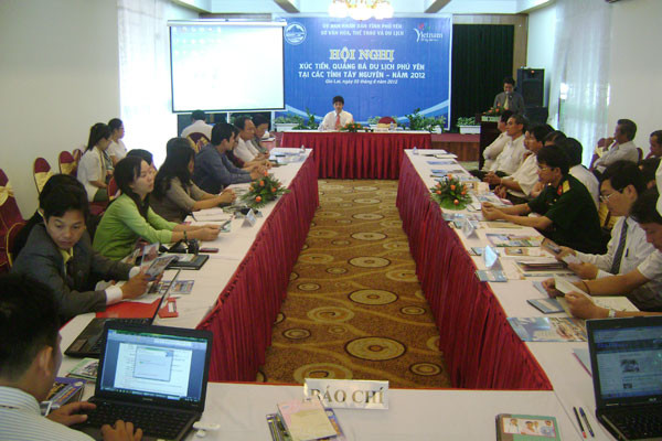 Hội nghị xúc tiến, quảng bá du lịch do Sở Văn hóa-Thể thao và Du lịch tỉnh Phú Yên tổ chức. Ảnh: Lê Hòa