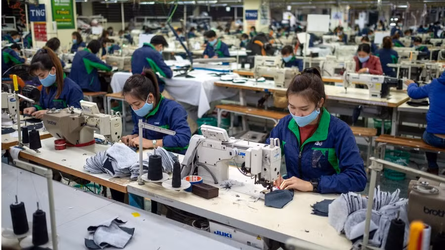 Nghị định 97/2022/NĐ-CP quy định chính sách đối với người lao động dôi dư khi chuyển đổi sở hữu, sắp xếp lại công ty TNHH một thành viên do Nhà nước nắm giữ 100% vốn điều lệ. Ảnh minh họa Nghị định 97/2022/NĐ-CP quy định chính sách đối với người lao động dôi dư khi chuyển đổi sở hữu, sắp xếp lại công ty trách nhiệm hữu hạn một thành viên do Nhà nước nắm giữ 100% vốn điều lệ.