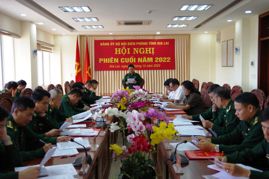 Quang cảnh hội nghị Đảng ủy Biên phòng tỉnh phiên cuối năm 2022. Ảnh: Vĩnh Hoàng Quang cảnh buổi hội nghị Đảng ủy Biên phòng tỉnh phiên cuối năm. Ảnh: Vĩnh Hoàng