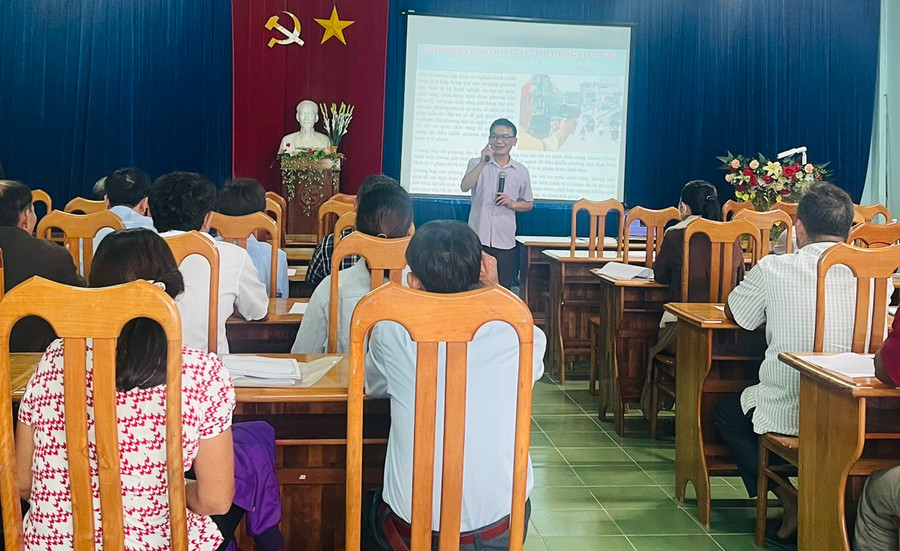 Quang cảnh buổi tập huấn. Ảnh: Vũ Chi