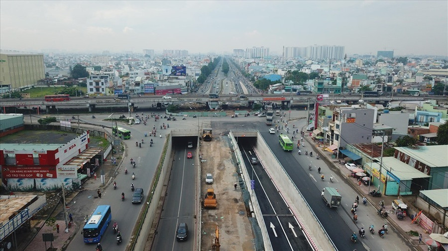 Xây cao tốc TPHCM - Mộc Bài - Tây Ninh trước khi tính tới sân bay. Ảnh: Anh Tú Xây cao tốc TPHCM - Mộc Bài - Tây Ninh trước khi tính tới sân bay. Ảnh: Anh Tú