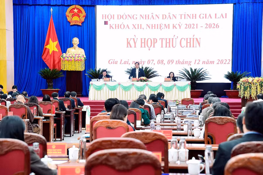 Quang cảnh kỳ họp thứ 9 HĐND tỉnh Gia Lai khóa XII (nhiệm kỳ 2021-2026). Ảnh: Đức Thụy 