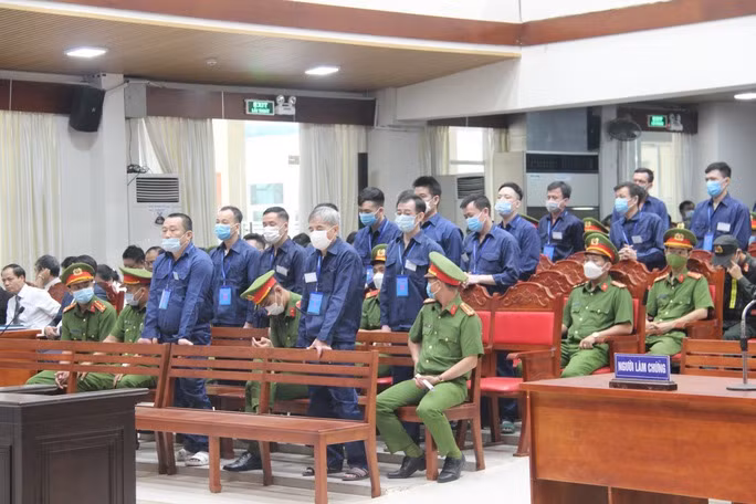 Quang cảnh phiên toà