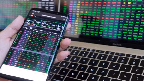 Tổng công ty Lưu ký và Bù trừ chứng khoán Việt Nam thành lập trên cơ sở chuyển đổi Trung tâm Lưu ký Chứng khoán Việt Nam. Tổng công ty Lưu ký và Bù trừ chứng khoán Việt Nam thành lập trên cơ sở chuyển đổi Trung tâm Lưu ký Chứng khoán Việt Nam.