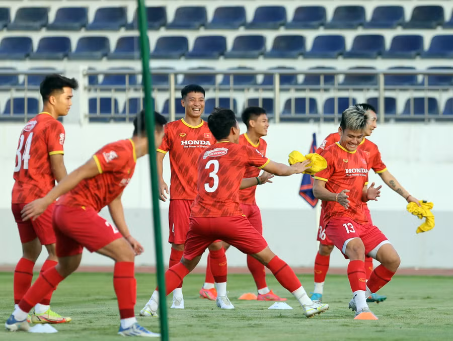 Hồ Tấn Tài và Phan Văn Đức là 2 cầu thủ ghi bàn trong trận đấu tập. Ảnh: Ngọc Linh