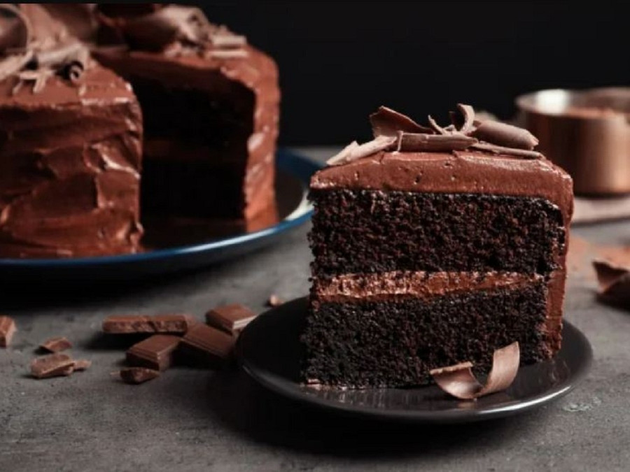 Hàm lượng đường cao trong bánh ngọt có thể gây dư thừa calo và dễ tích tụ mỡ nội tạng. Ảnh: SHUTTERSTOCK