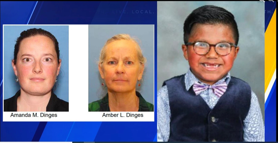 Amanda Dinges cùng mẹ là bà Amber Dinges bị cáo buộc bắt cóc một cậu bé 5 tuổi. Ảnh chụp màn hình kiro7.com Amanda Dinges cùng mẹ là bà Amber Dinges bị cáo buộc bắt cóc một cậu bé 5 tuổi. Ảnh chụp màn hình kiro7.com