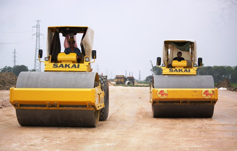 Nhà thầu thi công một đoạn tuyến cao tốc Bắc-Nam giai đoạn 2017-2020. Ảnh: Việt Hùng/Vietnam+