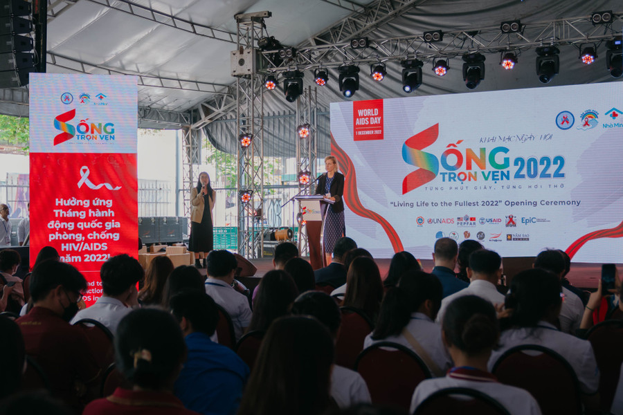 Hàng loạt hoạt động ý nghĩa hướng về cộng đồng HIV/AIDS tại ngày hội Sống trọn vẹn 2022. Ảnh: FBNV