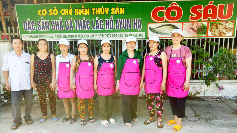 Cơ sở Chả cá thác lác cô Sáu (xã Ayun Hạ, huyện Phú Thiện). Ảnh: Gia Hưng Cơ sở Chả cá thác lác cô Sáu (xã Ayun Hạ, huyện Phú Thiện). Ảnh: Gia Hưng