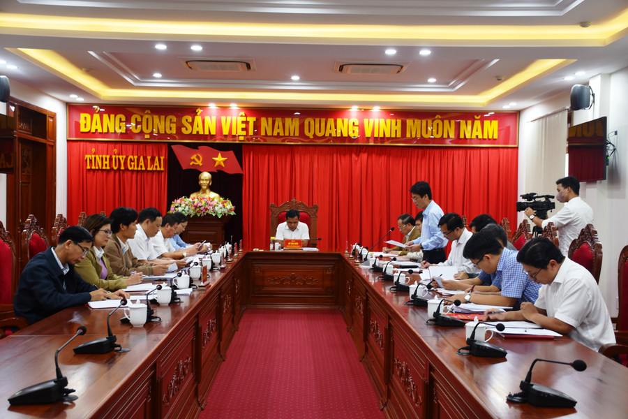 Quang cảnh buổi làm việc. Ảnh: Vĩnh Hoàng