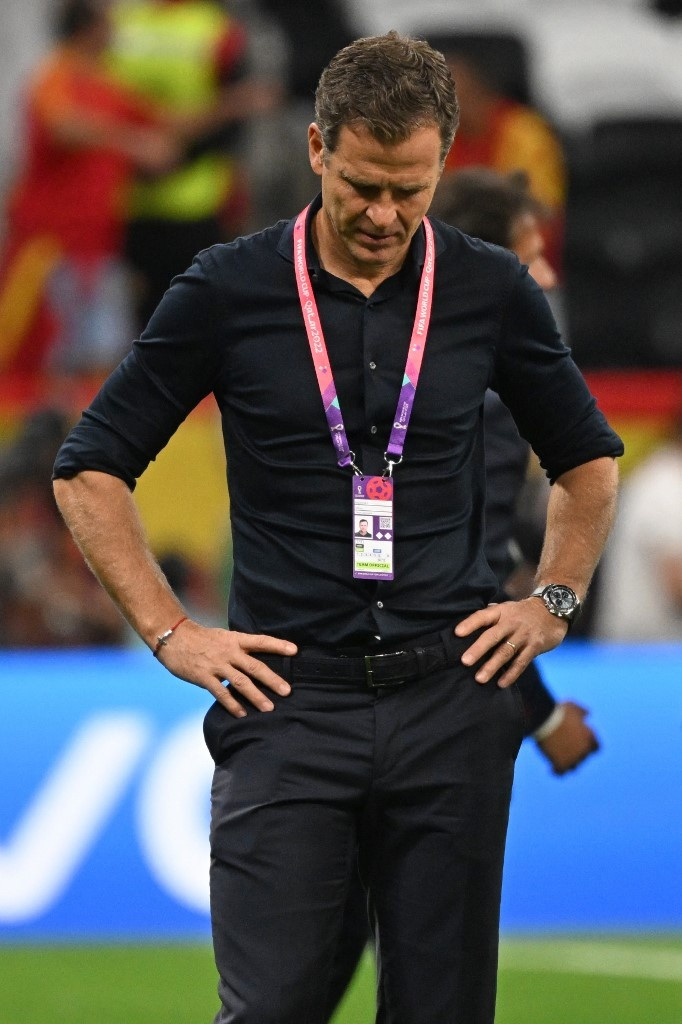 Bierhoff buồn bã khi Đức bị loại. Ảnh: AFP Bierhoff buồn bã khi Đức bị loại. Ảnh: AFP