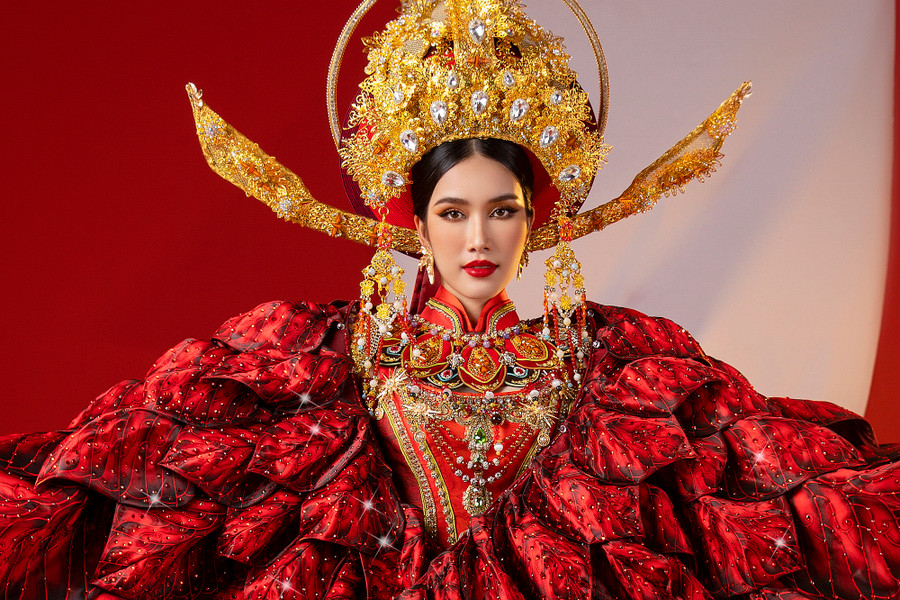 Thiết kế này được lấy cảm hứng từ sự tích hoa trạng nguyên và câu chuyện về nữ trạng nguyên đầu tiên của thời kì trung đại Nguyễn Thị Duệ, hay còn được biết đến với danh xưng 