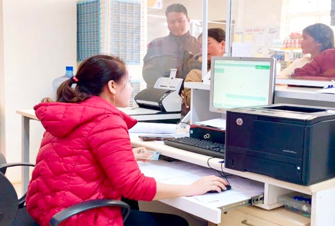 Bộ phận một cửa huyện Đức Cơ thực hiện chuyển đổi số giúp rút ngắn thời gian giải quyết thủ tục hành chính cho cá nhân, tổ chức. Ảnh: Hà Duy Bộ phận một cửa huyện Đức Cơ rút ngắn thời gian giải quyết thủ tục hành chính cho cá nhân, tổ chức. Ảnh: Hà Duy