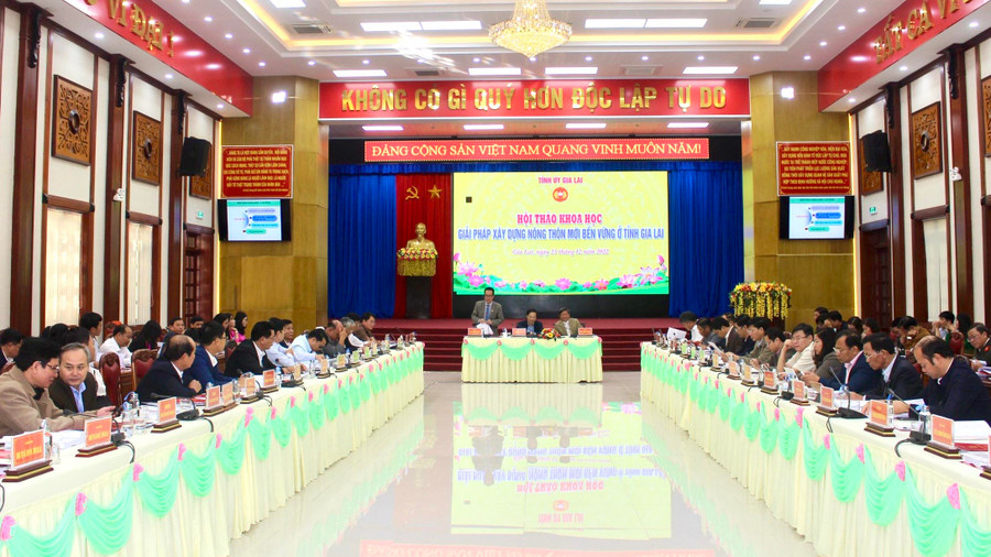 Quang cảnh hội thảo khoa học “Giải pháp xây dựng nông thôn mới bền vững ở tỉnh Gia Lai”. Ảnh: Phan Lài Quang cảnh hội thảo khoa học “Giải pháp xây dựng nông thôn mới bền vững ở tỉnh Gia Lai”. Ảnh: Phan Lài