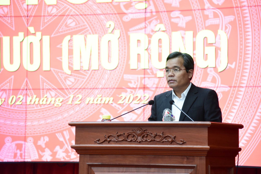 Ủy viên Ban Chấp hành Trung ương Đảng, Bí thư Tỉnh ủy, Chủ tịch HĐND tỉnh phát biểu khai mạc hội nghị. Đức Thụy