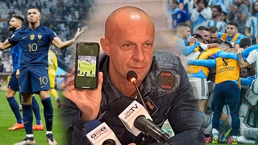 Trọng tài người Ba Lan đưa ra bằng chứng cho thấy, các cầu thủ dự bị của Pháp cũng chạy vào sân khi Kylian Mbappe ghi bàn. Ảnh: The Sun Trọng tài người Ba Lan đưa ra bằng chứng cho thấy, các cầu thủ dự bị của Pháp cũng chạy vào sân khi Kylian Mbappe ghi bàn. Ảnh: The Sun