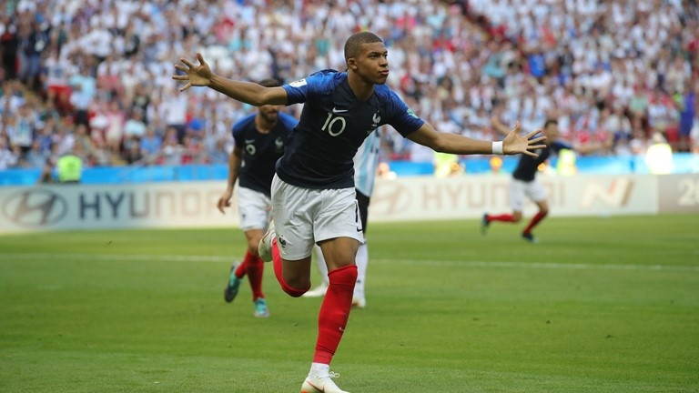 Mbappe sẽ ghi bàn để ẵm những giải thưởng cá nhân tại World Cup 2022?. Ảnh: AFP