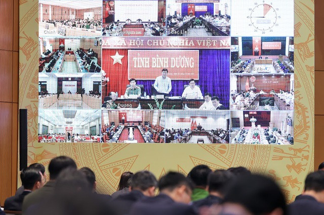 Lãnh đạo các địa phương dự Hội nghị tại các điểm cầu trong cả nước. Ảnh: VGP/Nhật Bắc Lãnh đạo các địa phương dự Hội nghị tại các điểm cầu trong cả nước - Ảnh: VGP/Nhật Bắc