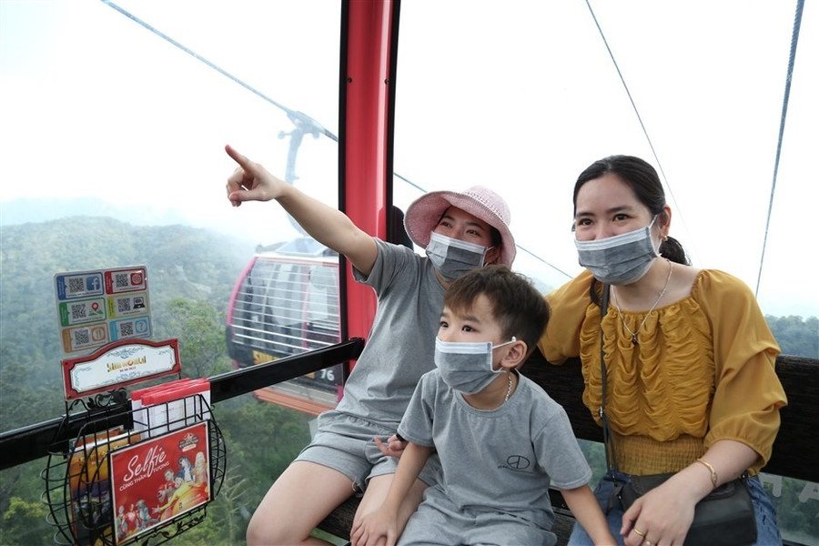  Indonesia, Philippines và Việt Nam là Top 3 quốc gia ưa chuộng hình thức du lịch gia đình nhiều thế hệ nhất. Ảnh: Minh Phương